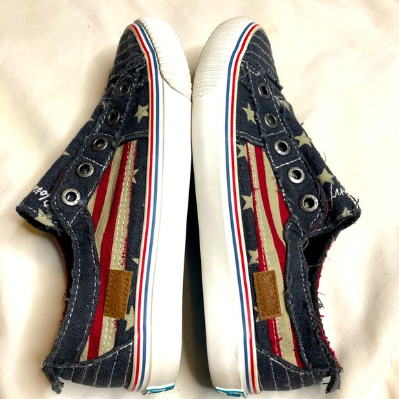 Blowfish red and blue denim Stars and Stripes slip on sneakers shoes - Picture 8 of 8